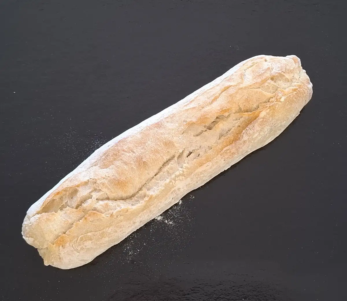 1/2 Baguette Tradition
